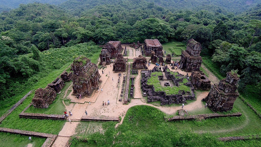 Đền tháp Thánh địa Mỹ Sơn (Quảng Nam) Đền tháp Thánh địa Mỹ Sơn (Quảng Nam)
