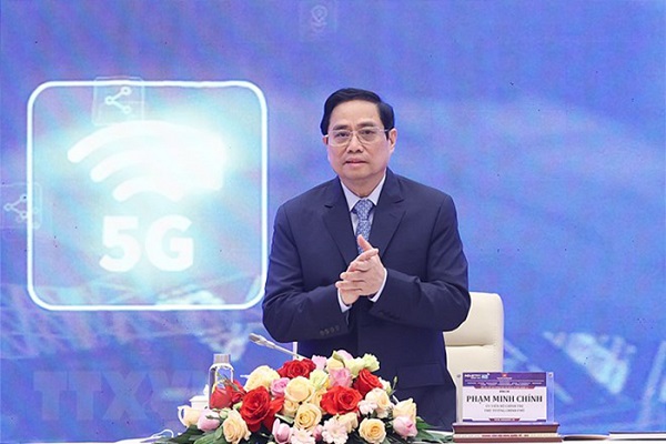 Thủ tướng Ch&amp;iacute;nh phủ Phạm Minh Ch&amp;iacute;nh chủ tr&amp;igrave; v&amp;agrave; ph&amp;aacute;t biểu tại diễn đ&amp;agrave;n.  Ảnh: TTXVN