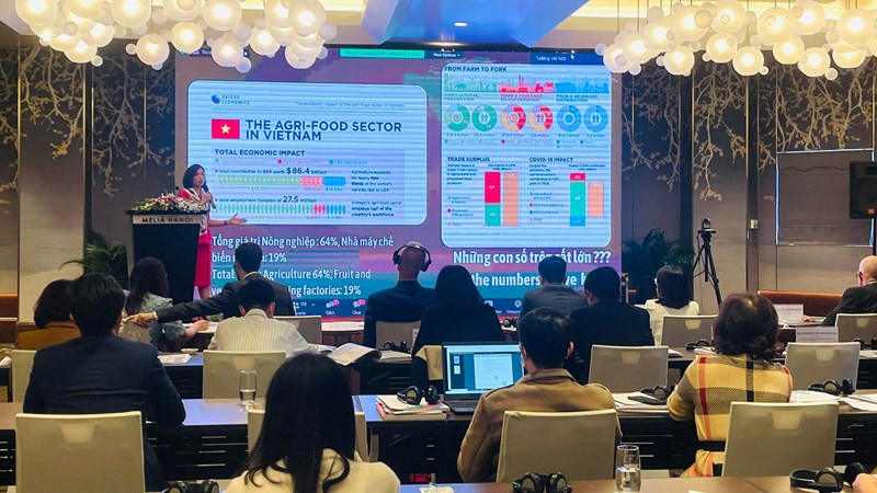 Hội thảo “Đồng hành cùng doanh nghiệp nhỏ và vừa thích ứng và phục hồi trong tình hình mới”. Ảnh: VGP Hội thảo “Đồng hành cùng doanh nghiệp nhỏ và vừa thích ứng và phục hồi trong tình hình mới”. Ảnh: VGP