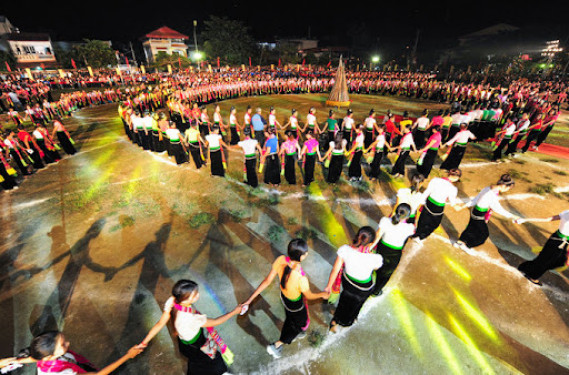 Nghệ thuật Xoè thái được UNESCO công nhận là di sản văn hoá phi vật thể đại diện của nhân loại