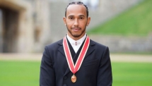 Tay đua F1 Lewis Hamilton chính thức được phong tước Hiệp sĩ từ Hoàng gia Anh