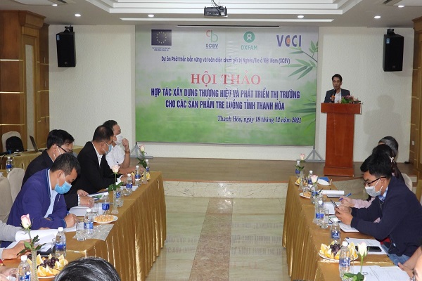 To&amp;agrave;n cảnh hội thảo
