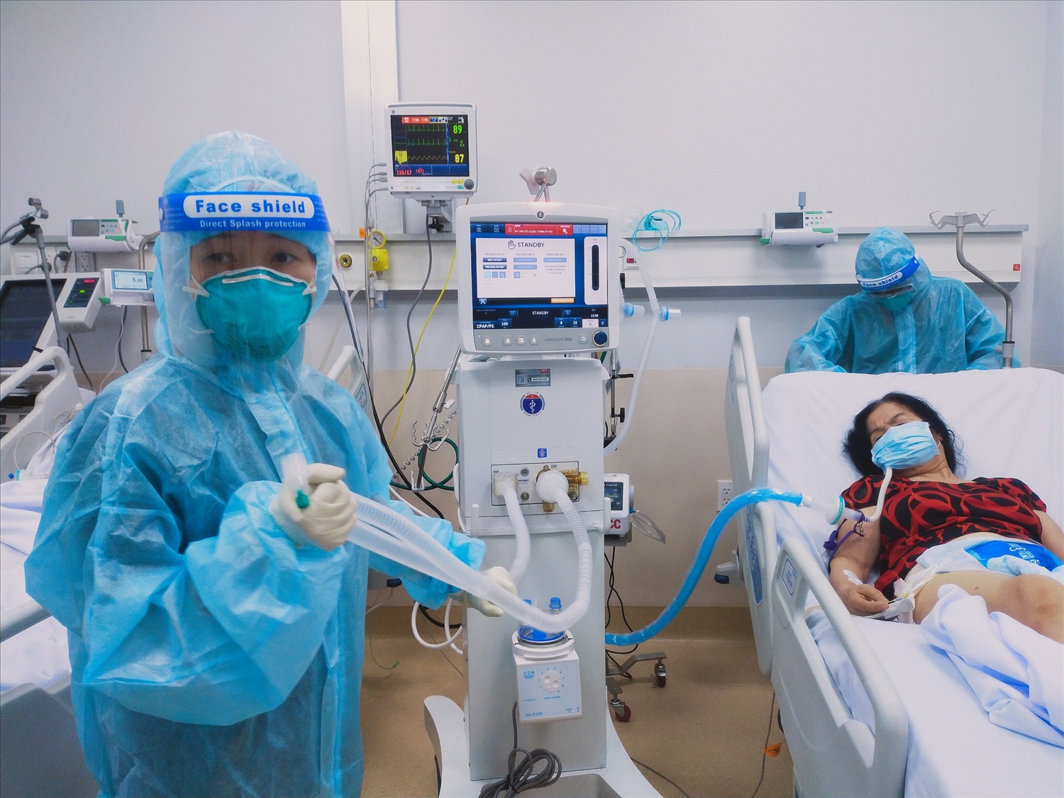 Đảm bảo 100% quân số chống dịch, cấp cứu 24/24h trong Tết dương lịch Đảm bảo 100% quân số chống dịch, cấp cứu 24/24h trong Tết dương lịch