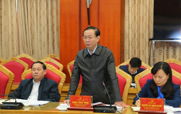 Chủ nhiệm Ủy ban Kiểm tra Tỉnh ủy Ph&amp;uacute; Thọ thảo luận tại hội nghị
