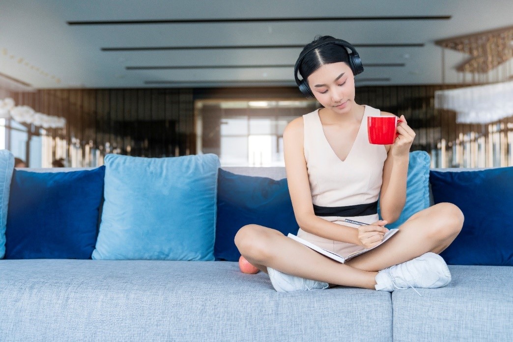Người trẻ ng&amp;agrave;y c&amp;agrave;ng hướng đến việc sở hữu kh&amp;ocirc;ng gian sống ri&amp;ecirc;ng tư. H&amp;igrave;nh: Freepik.