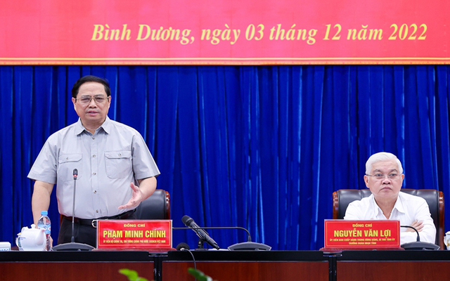 Thủ tướng nhấn mạnh y&amp;ecirc;u cầu B&amp;igrave;nh Dương ph&amp;aacute;t triển nhanh, h&amp;agrave;i h&amp;ograve;a, bao tr&amp;ugrave;m, bền vững, kh&amp;ocirc;ng để ai ở lại ph&amp;iacute;a sau