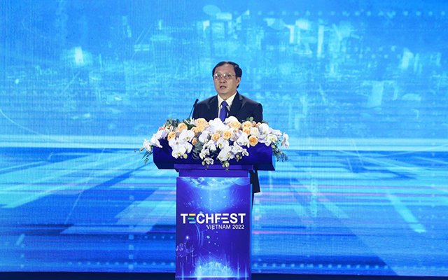 &amp;Ocirc;ng Huỳnh Th&amp;agrave;nh Đạt - Bộ trưởng Khoa học v&amp;agrave; C&amp;ocirc;ng nghệ