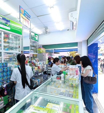 FPT Long Ch&amp;acirc;u triển khai h&amp;agrave;ng loạt hoạt động v&amp;agrave; ưu đ&amp;atilde;i hấp dẫn trong th&amp;aacute;ng 12 nhằm tri &amp;acirc;n kh&amp;aacute;ch h&amp;agrave;ng đ&amp;atilde; lu&amp;ocirc;n tin tưởng chuỗi nh&amp;agrave; thuốc.