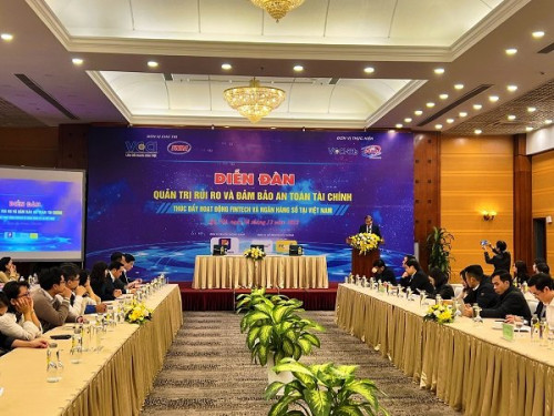 Thiết lập cơ chế thử nghiệm có kiểm soát hoạt động Fintech trong lĩnh vực ngân hàng là cấp bách