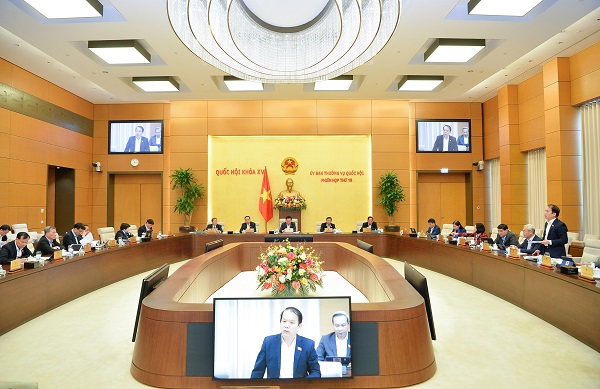 Chủ nhiệm Ủy ban Ph&amp;aacute;p luật Ho&amp;agrave;ng Thanh T&amp;ugrave;ng ph&amp;aacute;t biểu &amp;yacute; kiến