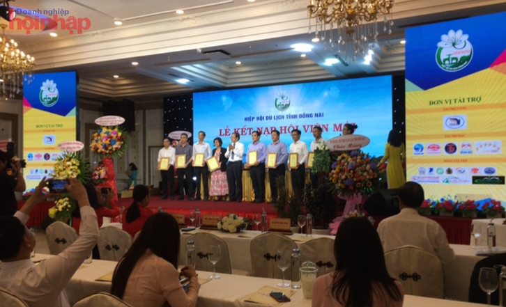 Hiệp hội du lịch tỉnh Đồng Nai tổ chức th&amp;agrave;nh c&amp;ocirc;ng Đại hội v&amp;agrave; kết nạp hội vi&amp;ecirc;n nhiệm kỳ mới