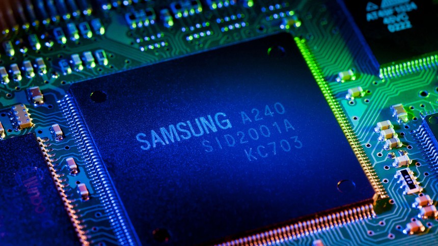 Th&amp;aacute;ng 10 vừa qua, Samsung cũng cho biết c&amp;oacute; kế hoạch tăng gấp 3 lần quy m&amp;ocirc; sản xuất chip ti&amp;ecirc;n tiến từ b&amp;acirc;y giờ cho tới năm 2027