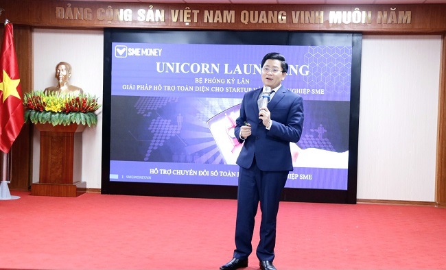 Ông Nguyễn Kim Hùng - Viện trưởng Viện Quản trị doanh nghiệp và kinh tế số Việt Nam - Chủ tịch Tập đoàn Kim Nam chia sẻ về các nội dung chương trình Ông Nguyễn Kim Hùng - Viện trưởng Viện Quản trị doanh nghiệp và kinh tế số Việt Nam - Chủ tịch Tập đoàn Kim Nam chia sẻ về các nội dung chương trình