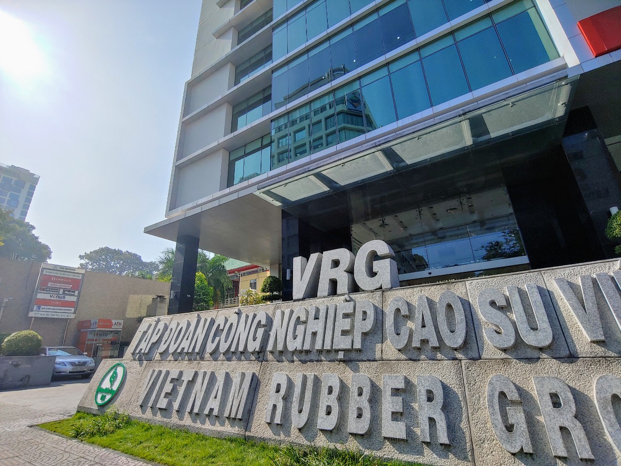 Tập đo&amp;agrave;n C&amp;ocirc;ng nghiệp Cao su Việt Nam điều chỉnh giảm mạnh kế hoạch kinh doanh