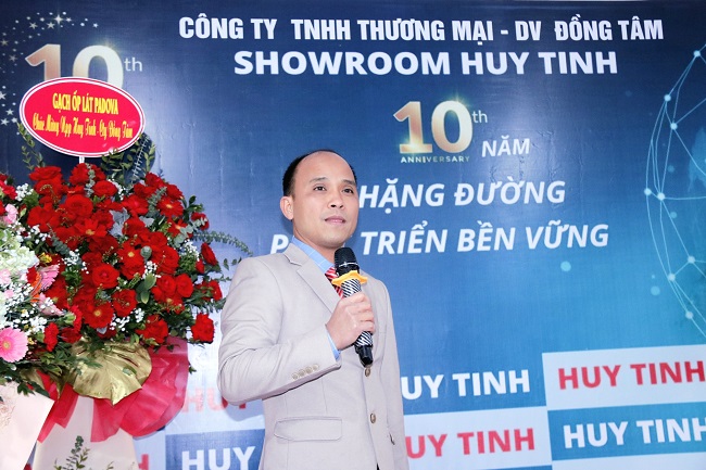 &amp;Ocirc;ng Ho&amp;agrave;ng Thanh Huy &amp;ndash; Gi&amp;aacute;m đốc C&amp;ocirc;ng ty TNHH TM &amp;ndash; DV Đồng T&amp;acirc;m ph&amp;aacute;t biểu khai mạc sự kiện