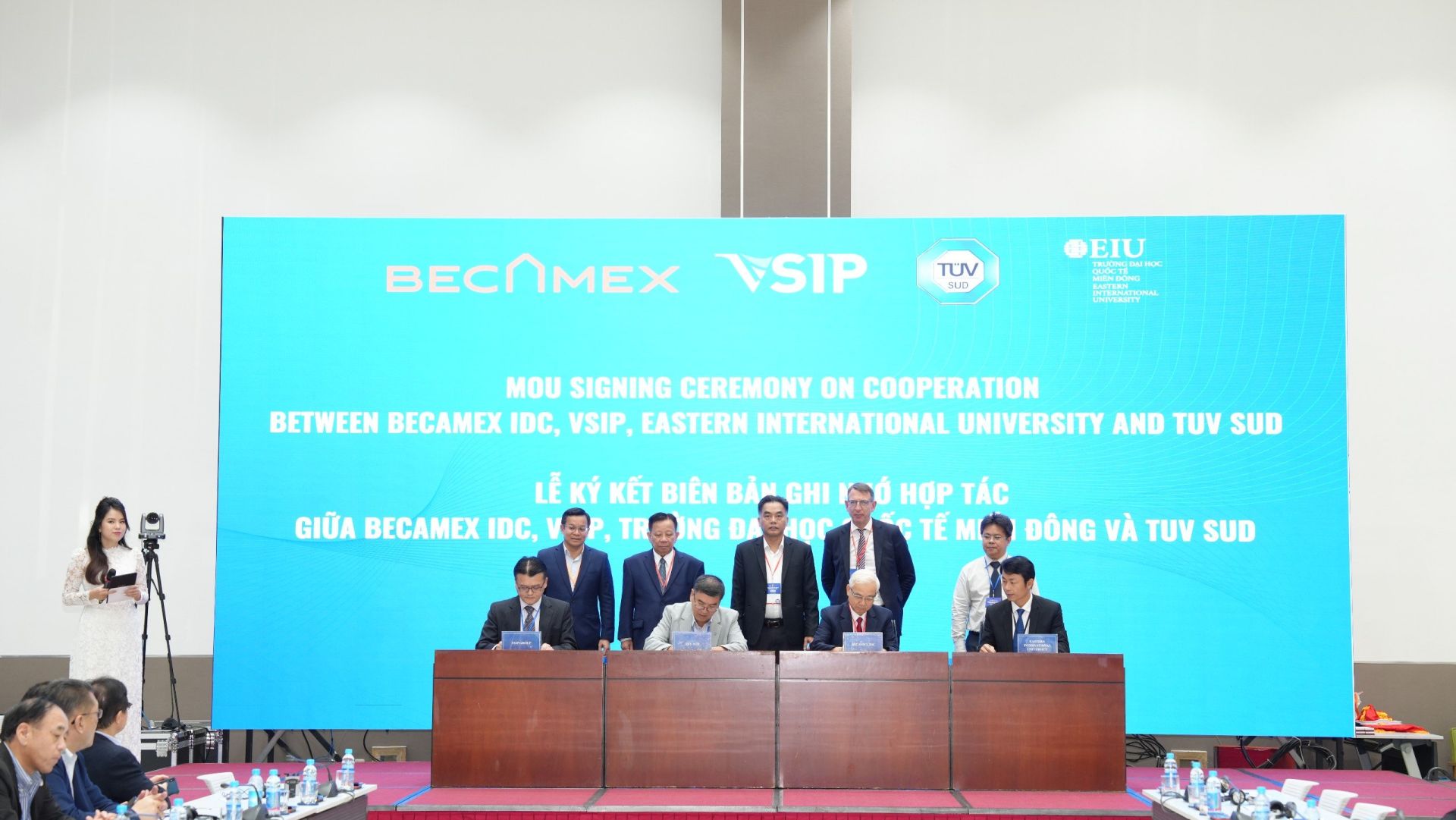 Becamex IDC, T&amp;Uuml;V S&amp;Uuml;D Asia Pacific Pte. Ltd, VSIP v&amp;agrave; EIU k&amp;yacute; kết Bi&amp;ecirc;n bản ghi nhớ