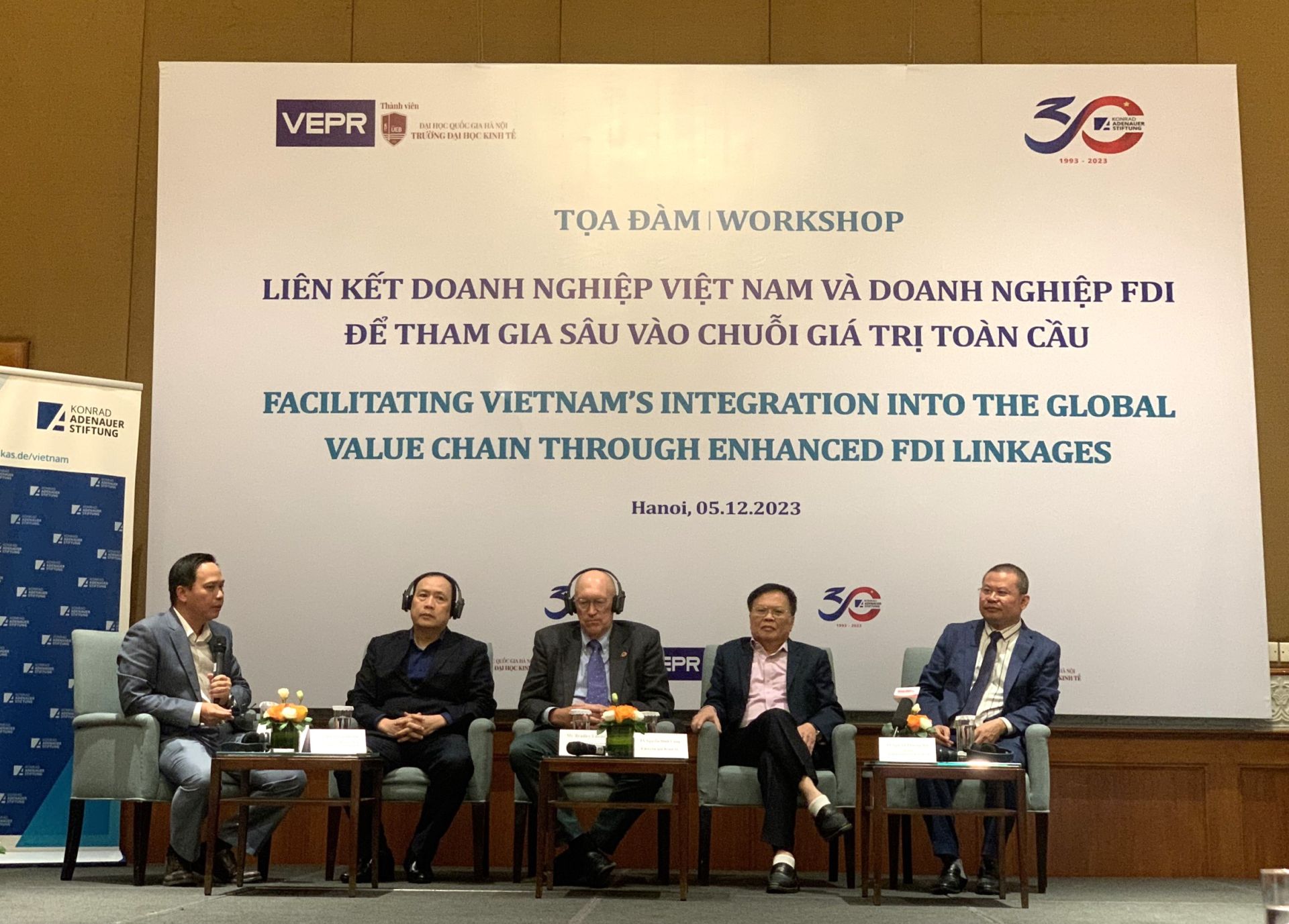 Viện Nghi&amp;ecirc;n cứu Kinh tế v&amp;agrave; Ch&amp;iacute;nh s&amp;aacute;ch (VERP) c&amp;ugrave;ng Viện Konrad-Adenauer-Stiftung (KAS) tổ chức