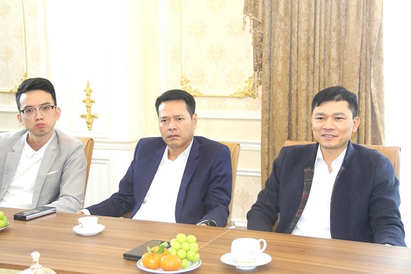 Đại diện c&amp;aacute;c doanh nghiệp thảo luận, chia sẻ về CĐS