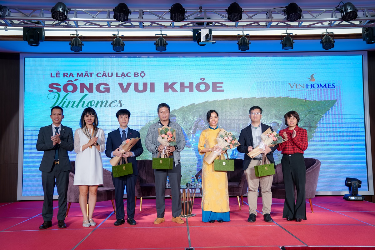 Vinhomes c&amp;ocirc;ng bố chiến lược mũi nhọn mới tập trung ph&amp;aacute;t triển cộng đồng với việc th&amp;agrave;nh lập 3 CLB, gồm Sống Xanh, Sống Vui khỏe, Sống Văn minh Đẳng cấp