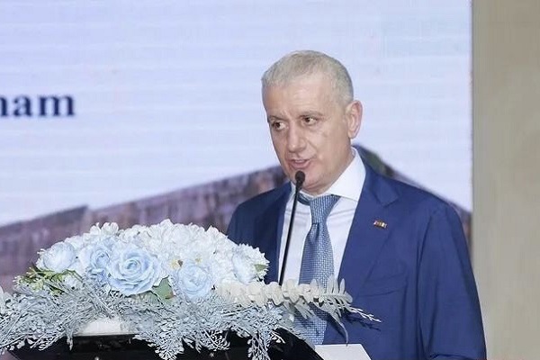 &amp;Ocirc;ng Michele D&amp;rsquo;Ercole, Chủ tịch ICHAM ph&amp;aacute;t biểu tại hội thảo.