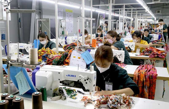 Năm 2023, c&amp;aacute;c tổ chức t&amp;iacute;n dụng cho vay đối với doanh nghiệp nhỏ v&amp;agrave; vừa đạt hơn 24.300 tỉ đồng, tăng 7% so với cuối năm 2022