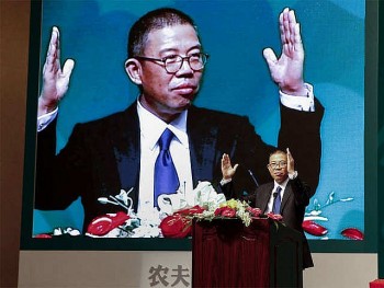 Tỷ phú giàu nhất Trung Quốc mất gần 20 tỷ USD