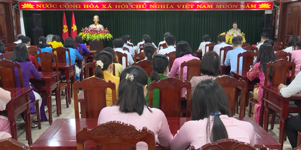 Quảng Trị: Phường Đông Hà tổ chức Lễ chào cờ và sinh hoạt tư tưởng dưới cờ tháng 7